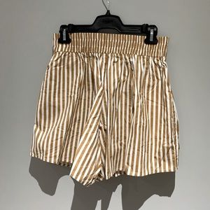 Brunette the label stripe shorts caramel sundae M/L